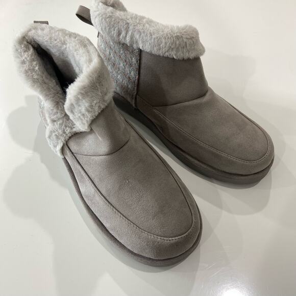 NEW Maurices Iris Gray Sherpa Boot Slipper size 10 - Picture 3 of 9
